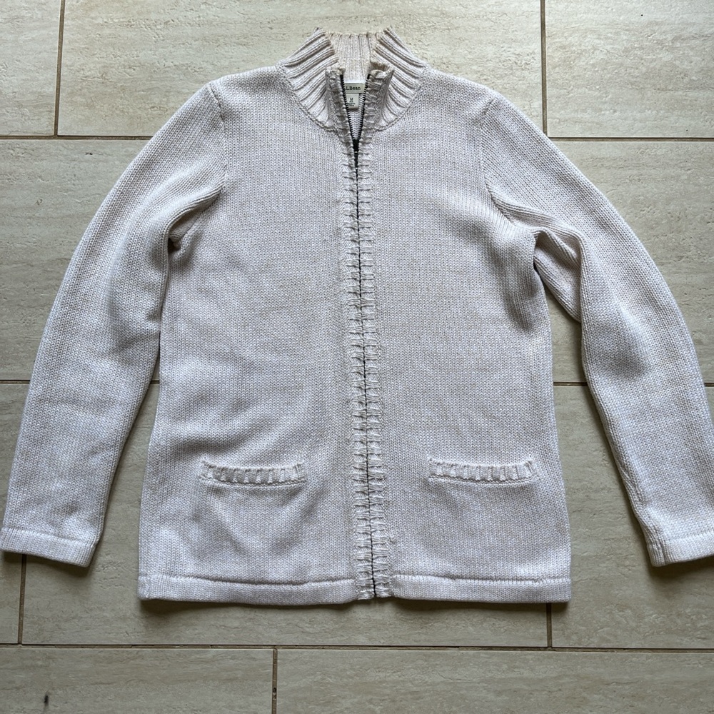 L.L. Bean Cream and White Ribbed Zip-Up Sweater women’s EUC